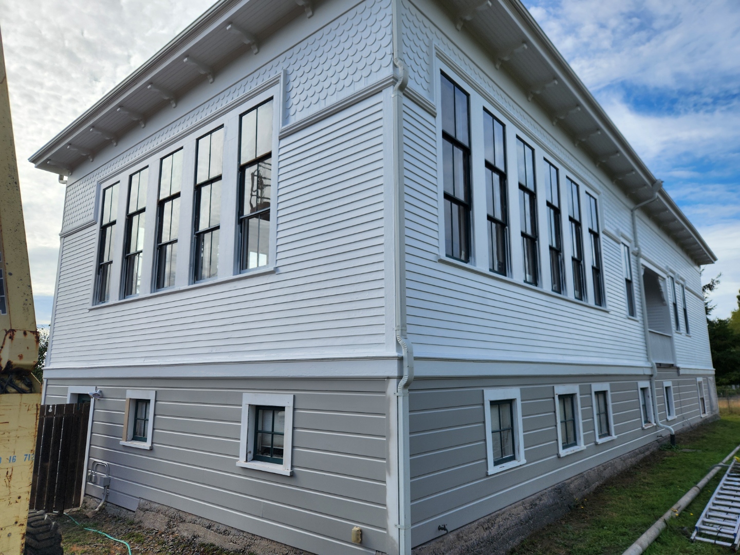 Finished residential exterior repaint in Humboldt County